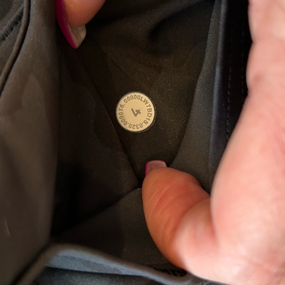 Lululemon Black Camouflage Biker Shorts - Picture 4 of 6